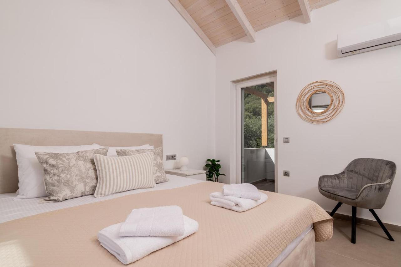 Villa Di Pietra Lithakia  Luaran gambar